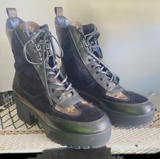 Stivali da deserto Louis Vuitton Laureate neri con monogramma plateau (taglia 39) 8,5