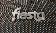 Badge fregio logo Ford Fiesta Mk4 1999-2002 genuine oem originale