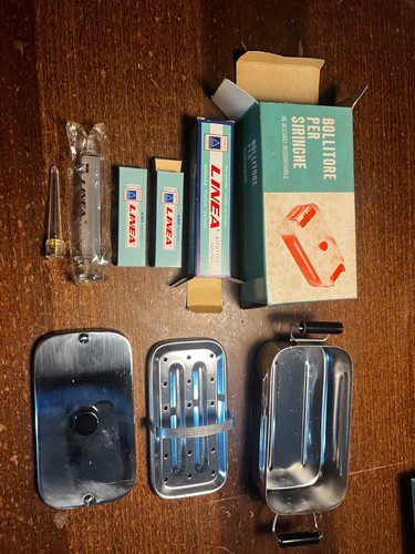 Kit medico con sterilizzatore