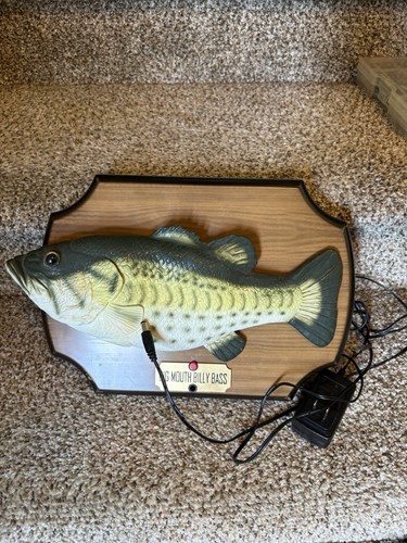 Pesce che canta billy - che, bass