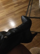 Stivali alti vera pelle nera Pollini