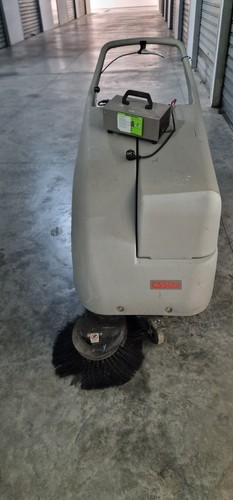 Spazzatrice batteria - a,