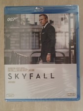 BLU-RAY SEALED 007 SKYFALL