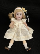 Bambola Antica Mignonette