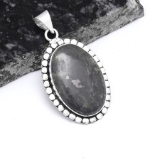 Ciondolo pietra preziosa