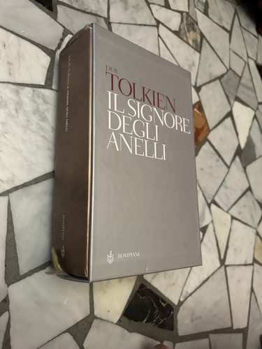 Signore degli anelli - j., r