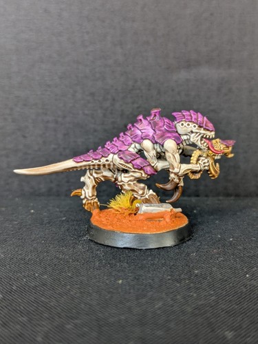Warhammer 40k tyranids army - warhammer,