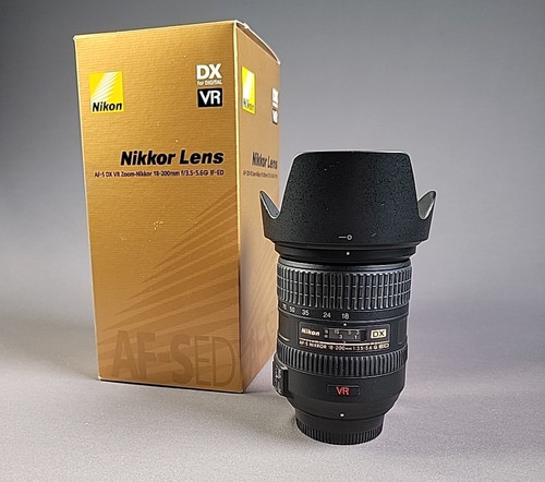 Nikkor lens 200mm - af, 18-200mm