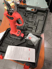 FORBICE A BATTERIA DA POTATURA48Vf 3.0 AH TAGLIO 30 MM 2 BATTERIE+VALIGIA CESOIA