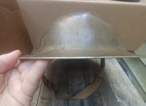 Ww2 1942 canadian brodie - ww2,