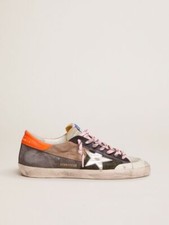   ‌ Scarpe da tavola basse