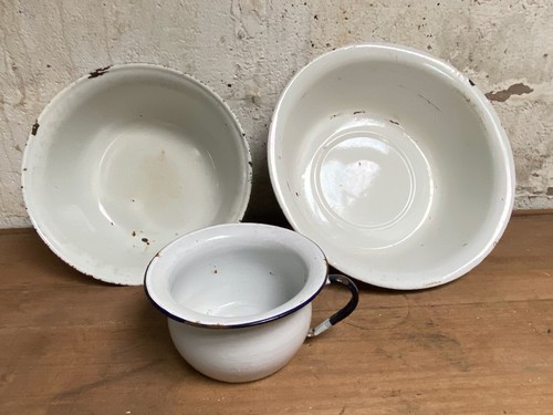 Classic white blue enamelled - &,