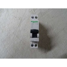 Schneider A9N17509 Interruttore magnetotermico C40a 1P+N C 16A 4500A