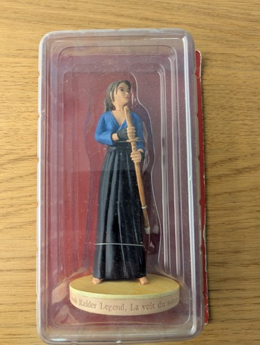 Statua lara croft nuova - statua,