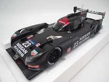 AutoArt 81577 Nissan GT-R LM