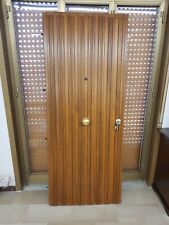 Porta blindata colore noce 90x210x10, controtelaio, serratura e chiavi 