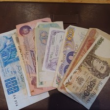 10 BANCONOTE MONDIALI DA