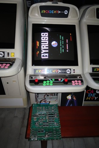 Gyruss 1983 konami arcade non - arcade,