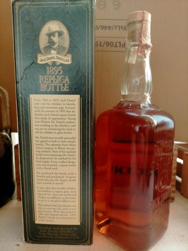 Jack daniels whiskey old - daniels,