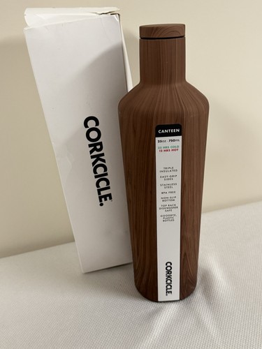 Corkcicle mensa isolata - mensa, in
