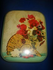 VECCHIA SCATOLA IN LATTA -