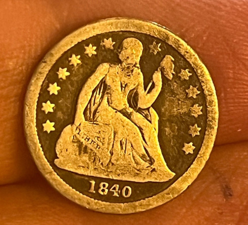 1840 con drappeggio seduto