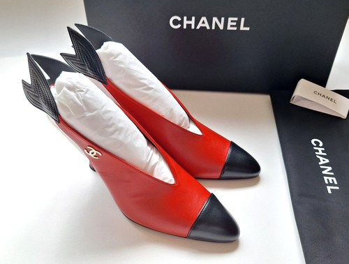 Chanel 26a runway - chanel,