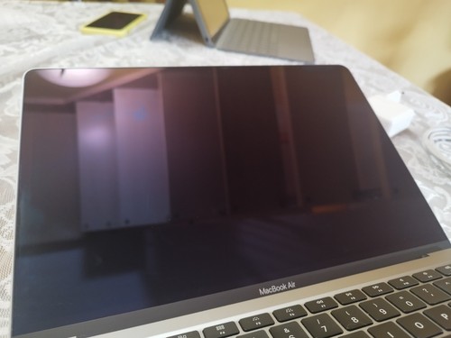 Macbook air 2020 8gb - 13",