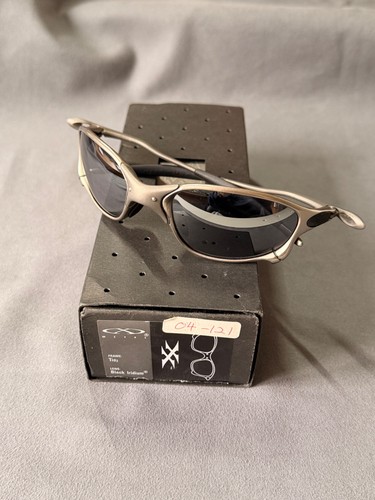 Oakley metal tio2 nuovo - xx,