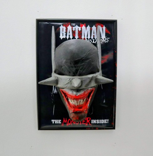Laughing darkness batman - –,