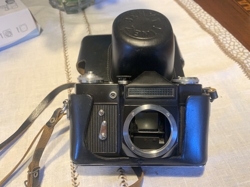 Fotocamera analogica zenit - analogica, e