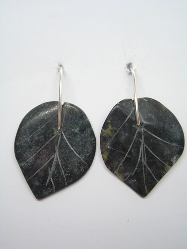 Orecchini con foglia radice - orecchini,