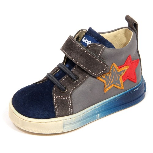 H3508 sneaker bimbo boy