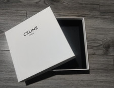 Autentica scatola vuota bianca