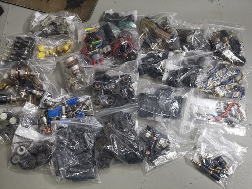 Grande joblot ricambi e - grande,