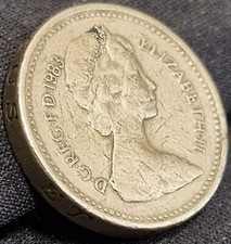 RARA One Pound 1983 Elizabeth