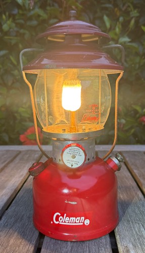 Vintage 1964 coleman model - 1964,