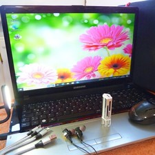 XXL EXTRAS SET I Samsung 305E PREMIUM 17 pollici l Windows 10 PRO I HDMI I DVD LW