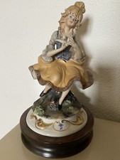 Scultura in porcellana Sartori