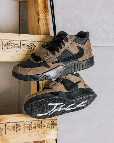 Travis scott jordan jumpan - travis,