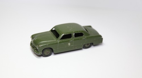 Dinky 170m ford - dinky, fordor