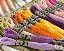 COTONE DA RICAMO DMC Art. 107 MATASSINE N°25 Mt. 32 INTAGLIO 