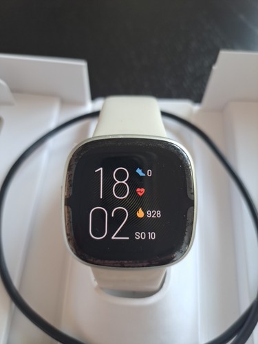 Fitbit sense smartwatch - fitbit, 2
