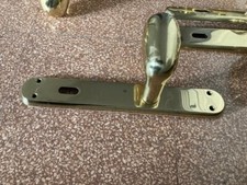 5 COPPIE MANIGLIE PORTE INTERNE GOCCIA CON PLACCA DISTANZA 70 IN OTTONE color OR