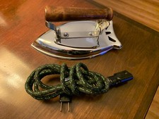 Ferro da stiro elettrico