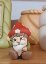 Gnomo Oliver Thun con cappello
