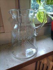 Caraffa in vetro con