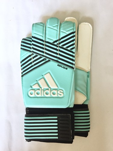 New adidas soccer - new, replique