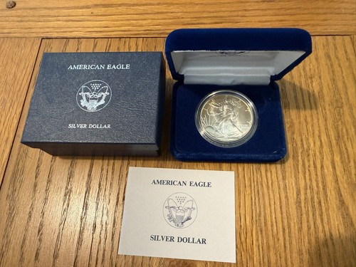 American eagle silver dollar - eagle,