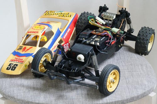 Raro buggy radiocomandato